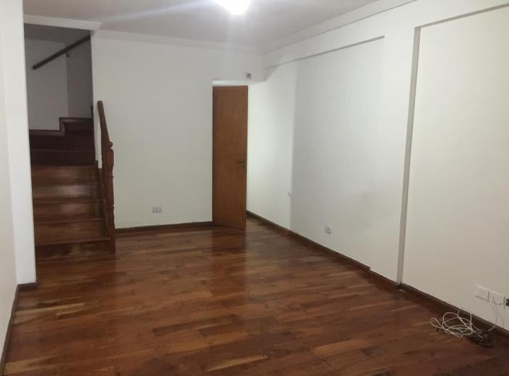 Casa · 120m² · 4 Ambientes · 1 Cochera