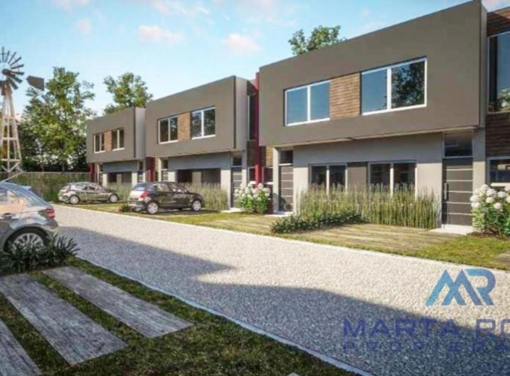 Casa · 70m² · 3 Ambientes · 1 Cochera