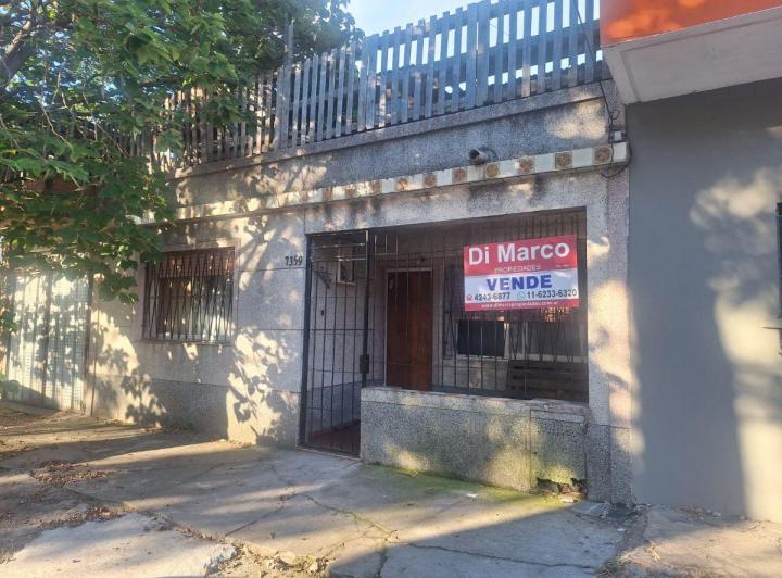 Casa · 200m² · 4 Ambientes · 1 Cochera