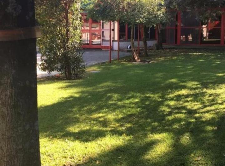 Casa · 500m² · 5 Ambientes · 3 Cocheras