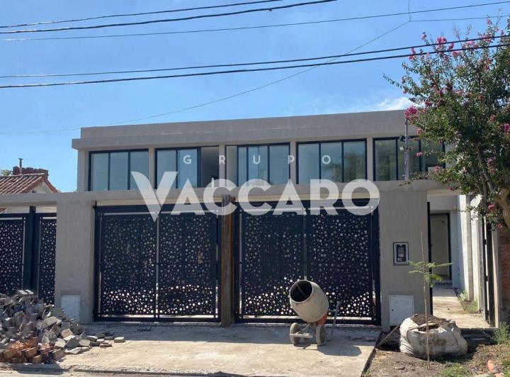Casa · 150m² · 4 Ambientes · 1 Cochera