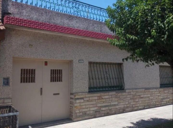 Casa · 100m² · 5 Ambientes