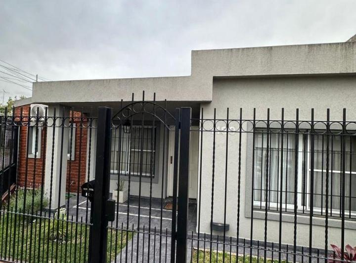 Casa · 90m² · 4 Ambientes