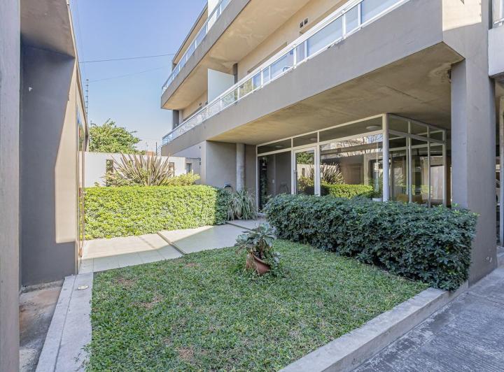Departamento · 65m² · 2 Ambientes · 1 Cochera