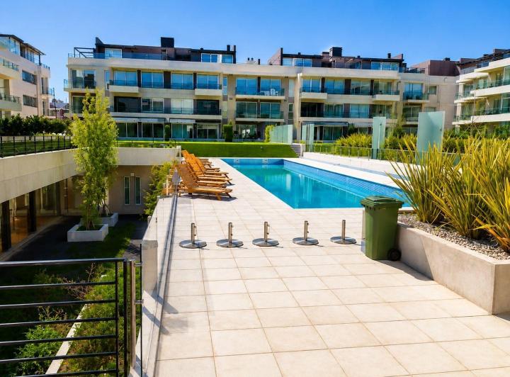 Departamento · 40m² · 2 Ambientes · 1 Cochera