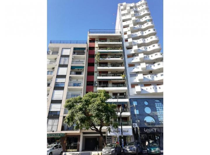 Departamento · 180m² · 4 Ambientes · 1 Cochera