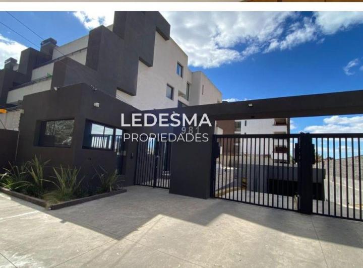 Departamento · 80m² · 3 Ambientes · 1 Cochera