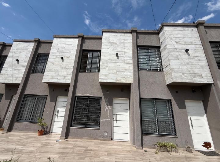 Departamento · 64m² · 3 Ambientes · 1 Cochera