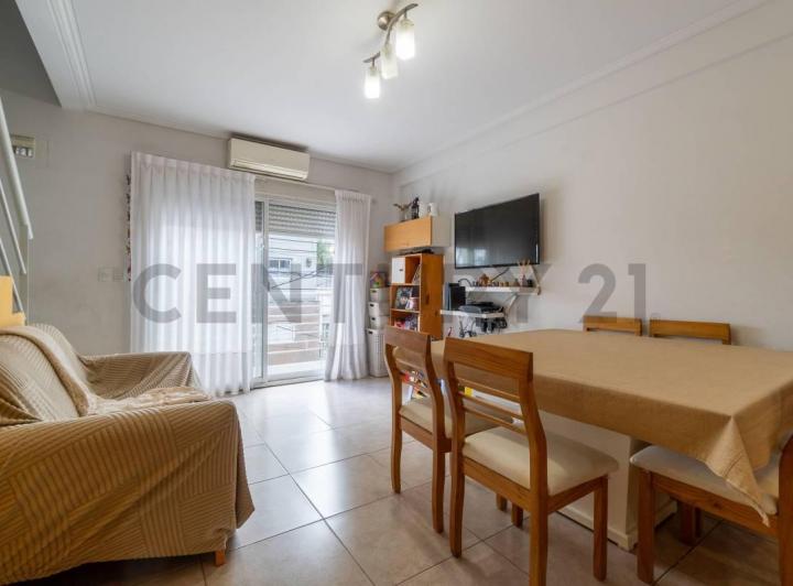 Departamento · 56m² · 3 Ambientes · 1 Cochera