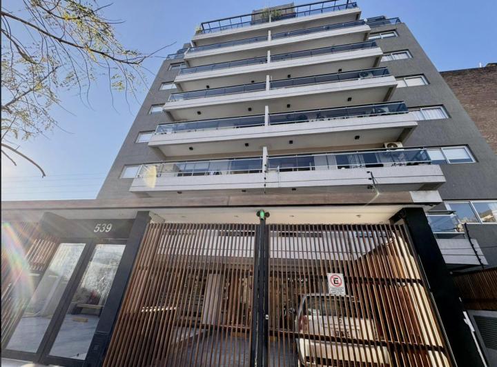 Departamento · 62m² · 2 Ambientes · 1 Cochera