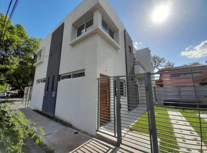 Departamento · 60m² · 3 Ambientes · 1 Cochera