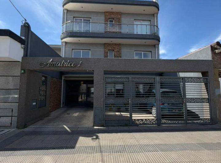 Departamento · 45m² · 2 Ambientes · 1 Cochera