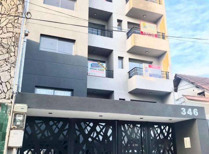 Departamento · 76m² · 3 Ambientes · 2 Cocheras