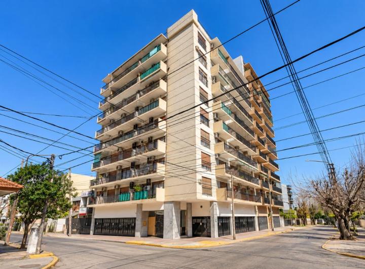 Departamento · 85m² · 4 Ambientes · 1 Cochera
