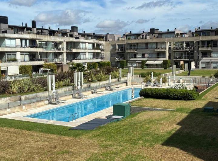 Departamento · 56m² · 2 Ambientes · 1 Cochera