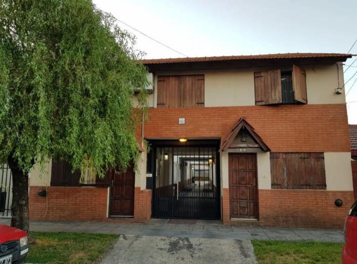 Departamento · 63m² · 4 Ambientes · 1 Cochera