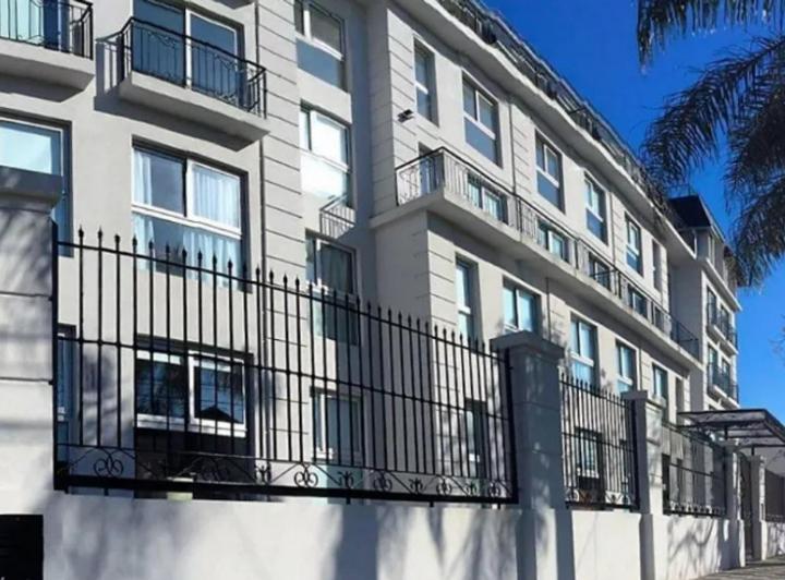 Departamento · 55m² · 2 Ambientes · 1 Cochera