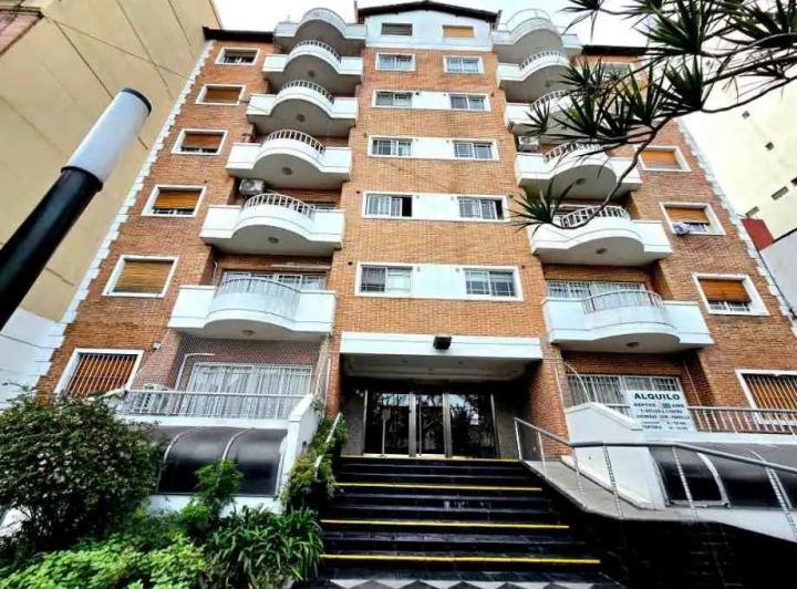 Departamento · 170m² · 4 Ambientes · 1 Cochera