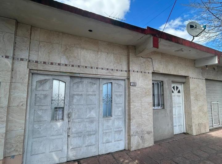 Terreno · 210m² · 3 Ambientes · 1 Cochera
