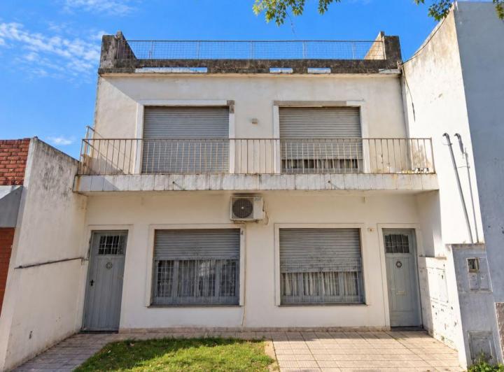 PH · 210m² · 9 Ambientes