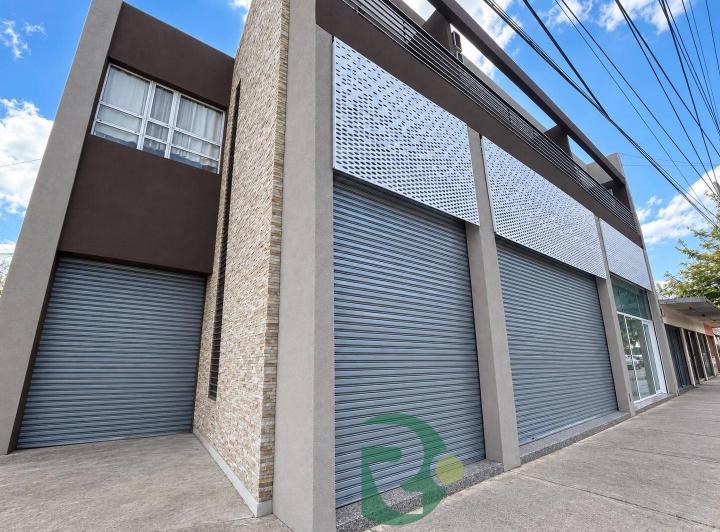 Local comercial · 167m² · 1 Ambiente · 1 Cochera