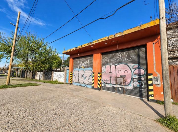 Local comercial · 120m²