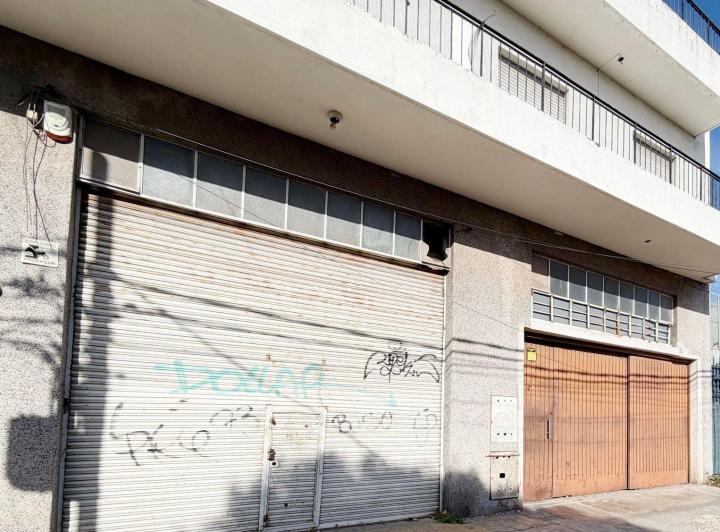 Local comercial · 163m²