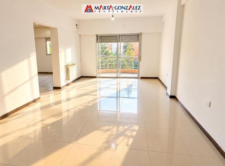Departamento · 48m² · 2 Ambientes · 1 Cochera