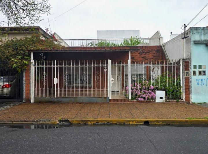 Oficina comercial · 128m² · 4 Ambientes · 1 Cochera