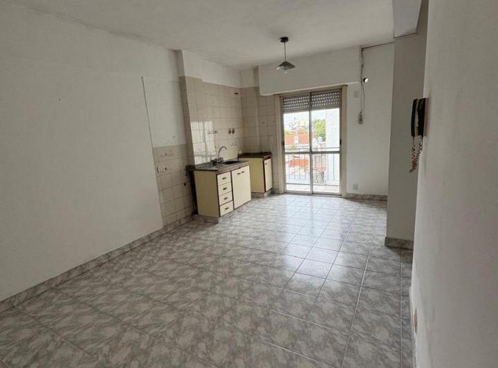 Departamento · 47m² · 2 Ambientes · 1 Cochera