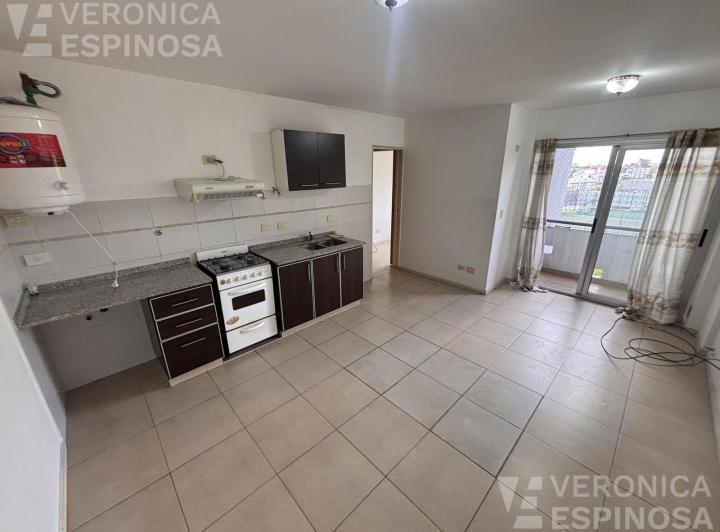 Departamento · 40m² · 2 Ambientes · 1 Cochera