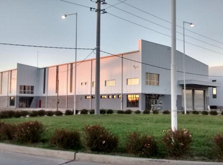 Bodega-Galpón · 2093m²
