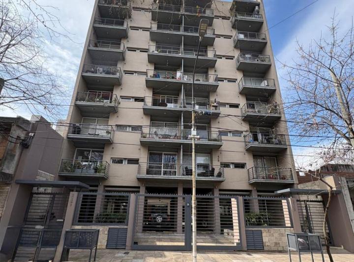 Departamento · 40m² · 2 Ambientes · 1 Cochera