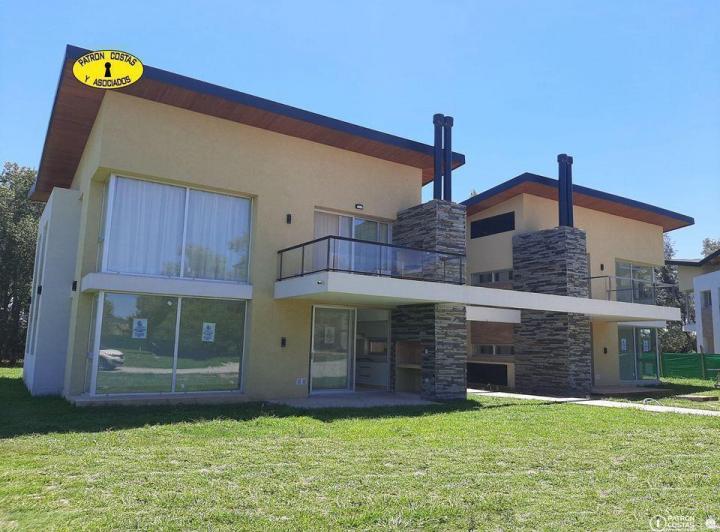 Departamento · 69m² · 2 Ambientes · 1 Cochera