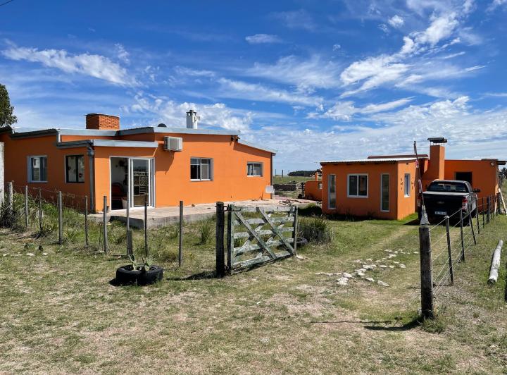 Casa · 150m² · 2 Dormitorios