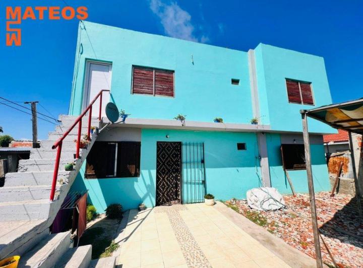 Casa · 70m² · 3 Ambientes · 1 Cochera