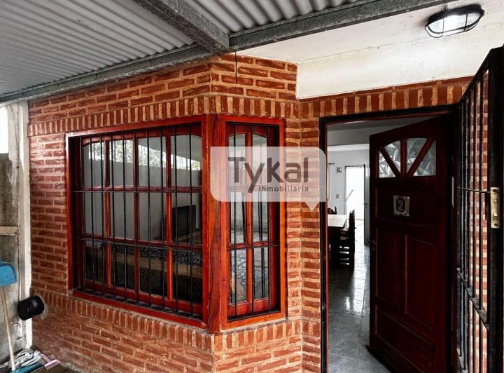Casa · 68m² · 3 Ambientes · 1 Cochera