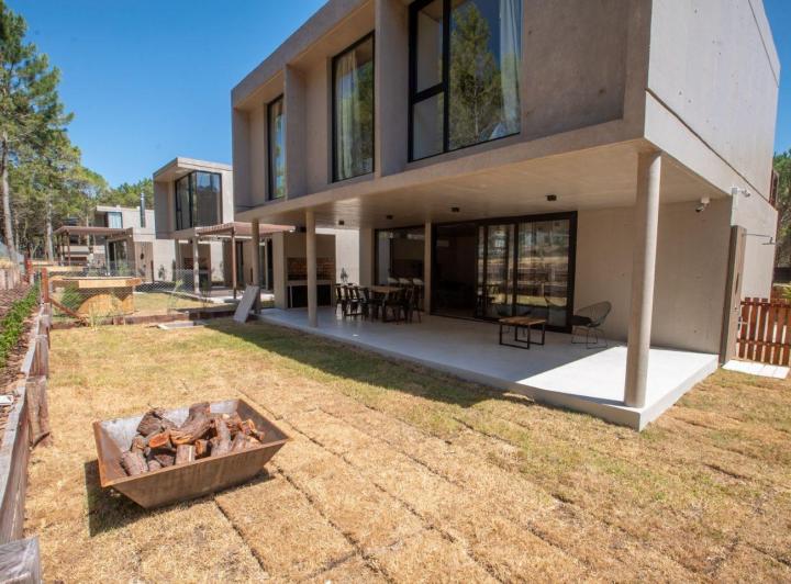 Casa · 114m² · 3 Ambientes · 1 Cochera