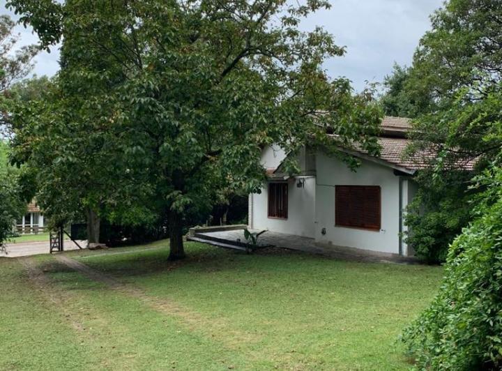 Casa · 114m² · 2 Dormitorios · 1 Cochera