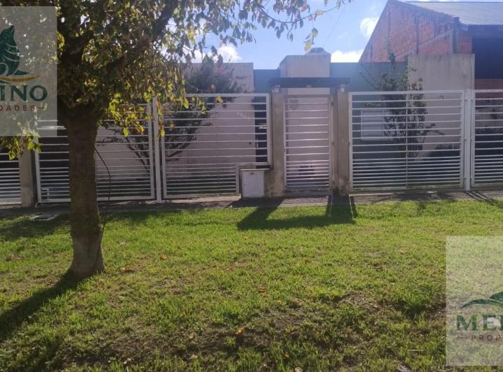 Casa · 225m² · 3 Ambientes · 1 Cochera