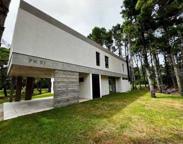 Casa · 177m² · 4 Ambientes · 1 Cochera