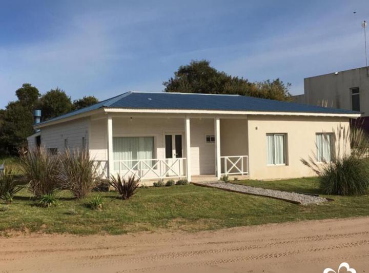 Casa · 180m² · 5 Ambientes