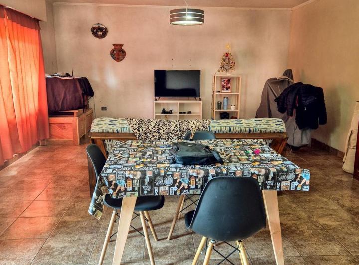 Casa · 375m² · 3 Ambientes · 1 Cochera