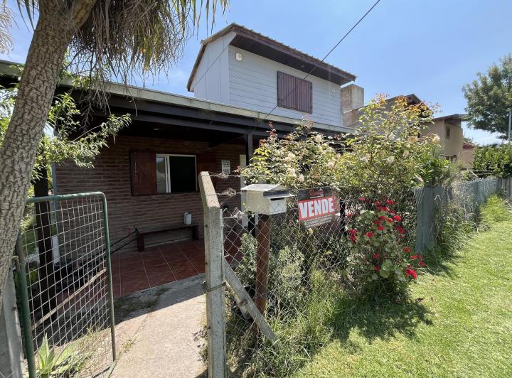 Casa · 60m² · 2 Dormitorios · 1 Cochera