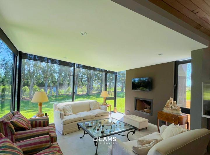Casa · 170m² · 4 Ambientes