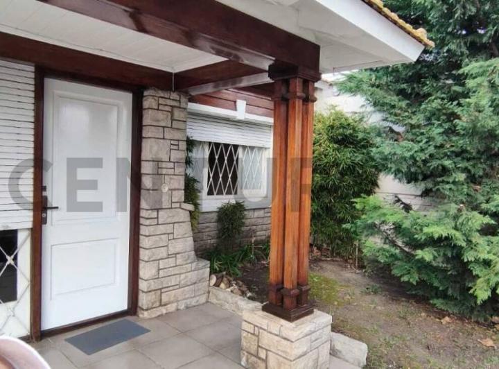 Casa · 144m² · 3 Ambientes · 1 Cochera