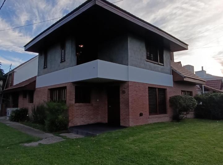 Casa · 137m² · 3 Dormitorios