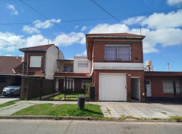 Casa · 400m² · 7 Ambientes