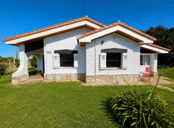 Casa · 112m² · 3 Ambientes · 1 Cochera