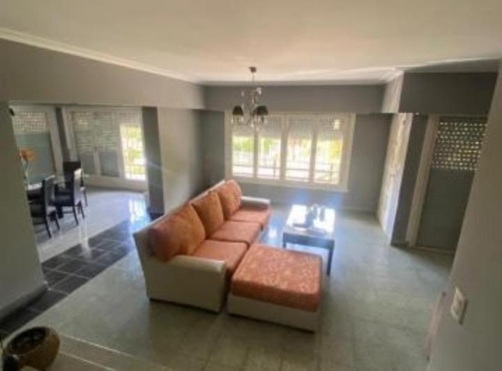 Casa · 125m² · 3 Ambientes · 2 Cocheras